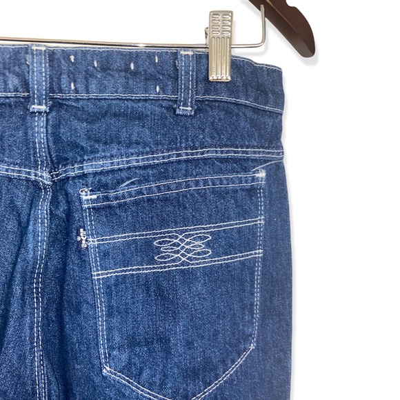 Vintage Levi’s “Movin On” 80s Straight Leg Jeans - Picture 5 of 16